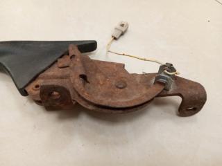 Рукоять стояночного тормоза 626 1996 GE FP