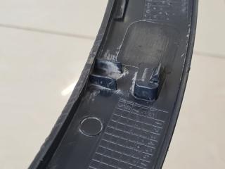 Накладка арки колеса задняя левая Range Rover Evoque