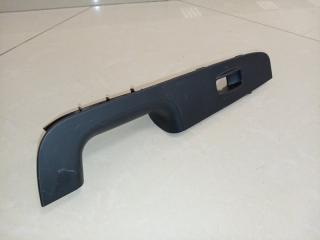 Запчасть накладка кнопок стеклоподъемника Hyundai Sonata 2005