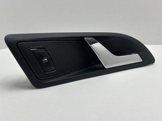 Запчасть ручка внутренняя правая Skoda Octavia 2011