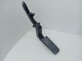 Запчасть педаль газа Volkswagen Passat 2001