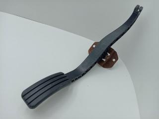 Запчасть педаль газа Renault Logan 2005