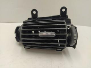 Запчасть дефлектор воздушный передний правый Mercedes-Benz C-Class 2000