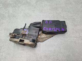 Запчасть замок боковой двери передний правый Mitsubishi Carisma 2003