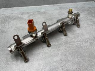 Запчасть топливная рампа Audi A6 2012