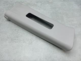 Обшивка центральной стойки правая Mazda Mazda3 BK Z6