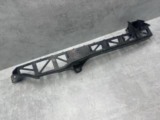 Запчасть кронштейн правый Mazda Mazda3 2008