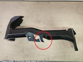 Запчасть кронштейн бампера передний левый Subaru Forester