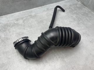 Фото запчасти патрубок воздушного фильтра Mitsubishi Colt 2008 Б/У запчасть Запчасть патрубок воздушного фильтра Mitsubishi Colt 2008