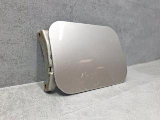 Фото запчасти лючок топливного бака Chery Amulet A15 2007 Б/У запчасть Запчасть лючок топливного бака Chery Amulet A15 2007