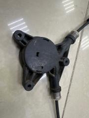 Стеклоподъемник передний правый Mazda Mazda3 BK Z6