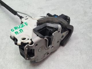 Запчасть замок двери передний правый Chevrolet Cruze 2014