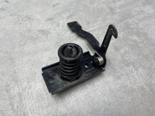 Запчасть замок капота TagAz Вега 2011