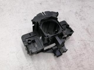 Запчасть кронштейн подрулевых переключателей Volkswagen Golf 2006