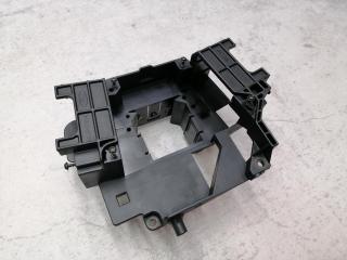 Запчасть кронштейн подрулевых переключателей Ford Focus 2009