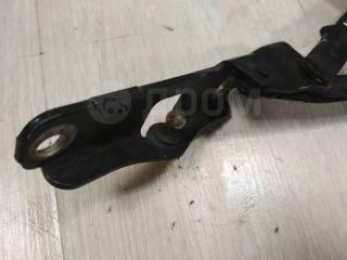 Амортизатор крышки багажника Infiniti G35 V36 VQ25HR