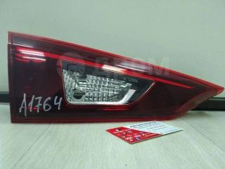 Запчасть фонарь задний внутренний левый Mazda 3 2013-2016