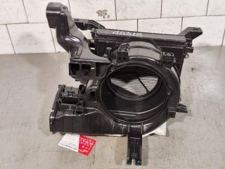 Запчасть корпус отопителя под моторчик Hyundai Solaris 2 с 2017 г.