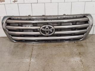 Запчасть решетка радиатора (поломанная) Toyota Land Cruiser с 2008 г.