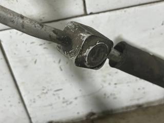 Трубка кондиционера Prius 1997-2003 NHW11 Трубка кондиционера Prius 1997-2003 NHW11