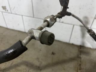 Трубка кондиционера Prius 1997-2003 NHW11 Трубка кондиционера Prius 1997-2003 NHW11