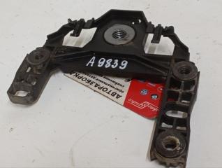 Фото запчасти кронштейн фары левый Citroen C5 2008-2016 Б/У запчасть Запчасть кронштейн фары левый Citroen C5 2008-2016