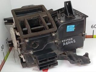 Фото запчасти корпус отопителя под испаритель Ssang Yong Rexton 2006-2012 Б/У запчасть Запчасть корпус отопителя под испаритель Ssang Yong Rexton 2006-2012