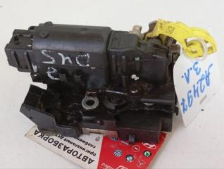 Фото запчасти замок двери задней левой Renault Duster 2012-2021 Б/У запчасть Запчасть замок двери задней левой Renault Duster 2012-2021