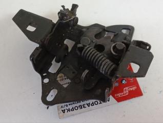 Запчасть замок капота Volkswagen Passat 2000-2005