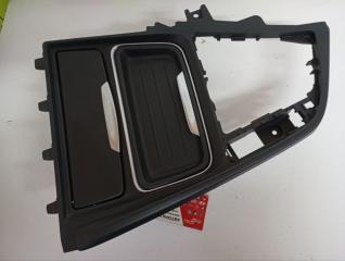 Фото запчасти подстаканник BMW 3-Series 2011-2020 Б/У запчасть Запчасть подстаканник BMW 3-Series 2011-2020