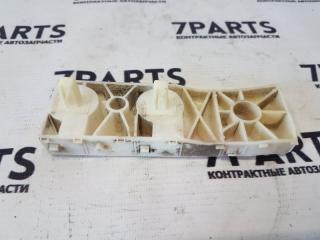 Крепление бампера правое заднее NISSAN X-TRAIL NT31 85270JG00A 2 ракурс