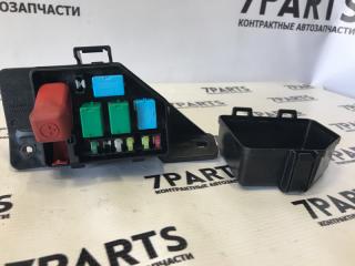 Блок предохранителей TOYOTA GAIA ACM10 1AZFSE 3 ракурс