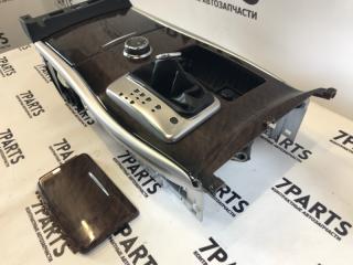 Консоль кпп NISSAN FUGA Y51 3 ракурс