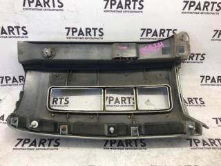Накладка на стоп правая задняя NISSAN ELGRAND E51 85028WL000 4 ракурс