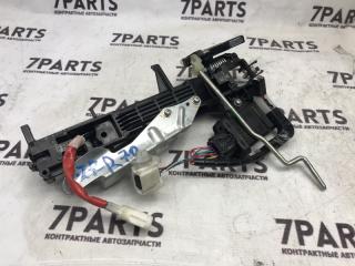 Ручка двери правая передняя TOYOTA NOAH ZRR70 2 ракурс