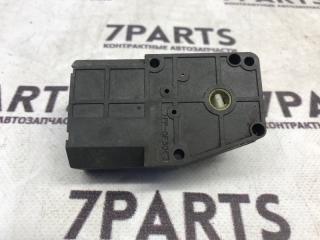 Сервопривод заслонок печки MAZDA BONGO SK82VN 502752-1330 2 ракурс