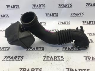 Патрубок воздушн.фильтра TOYOTA ISIS ANM10 1AZFSE 17881-28060 2 ракурс