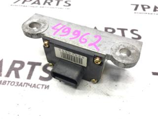 Датчик курсовой устойчивости TOYOTA PROGRES JCG10 89183-51010 1 ракурс