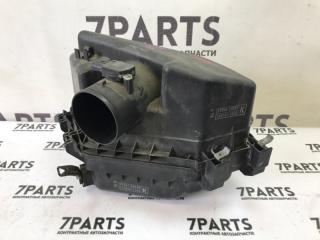 Корпус воздушного фильтра TOYOTA BLADE AZE156 2AZFE 17700-28340,17700-28341 2 ракурс Корпус воздушного фильтра TOYOTA BLADE AZE156 2AZFE 17700-28340,17700-28341 2 ракурс