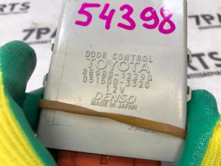 Блок управления дверьми TOYOTA SPRINTER AE114 85980-12290 2 ракурс