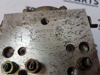 Блок abs NISSAN STAGEA WGNC34 RB25DE 47600AA066,47600AA000 4 ракурс