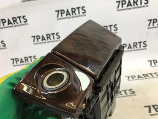 Пепельница NISSAN CEFIRO A33 688002Y000 3 ракурс