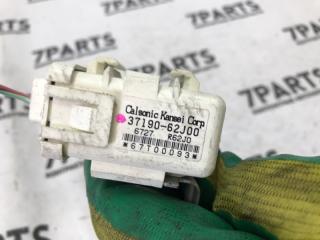 Реле SUZUKI SWIFT ZC71S 37190-62J00 2 ракурс
