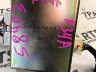 Блок управления MITSUBISHI DIAMANTE F34A 6A13 MR583835 3 ракурс