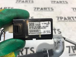 Блок управления MAZDA DEMIO DE3FS D658675DZ 2 ракурс