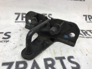 Замок капота SUBARU FORESTER SG5 1 ракурс