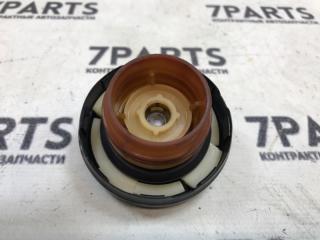 Крышка топливного бака TOYOTA CROWN JZS155 2 ракурс