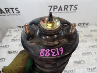 Стойка правая задняя MITSUBISHI DEBONAIR S26A 6G74 4 ракурс
