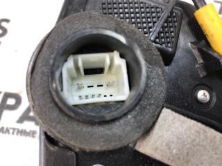Замок двери левый передний TOYOTA WISH ZNE14 1ZZFE 69040-33271 4 ракурс