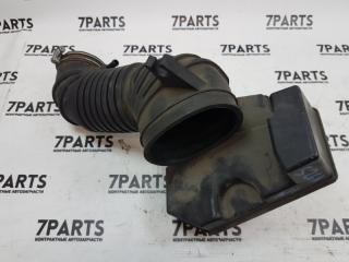 Патрубок воздушн.фильтра MITSUBISHI DEBONAIR S26A 6G74 MD196716 2 ракурс